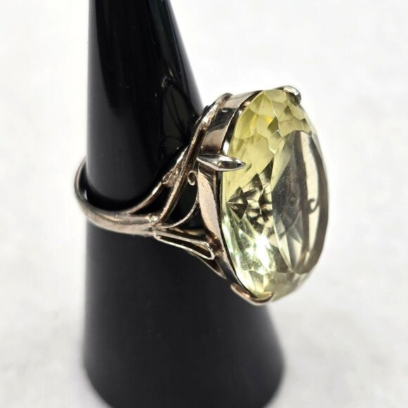 Vintage Oval Cut Yellow Gemstone Ring With Intricate Silver Band Design HS137 - Picture 1 of 16